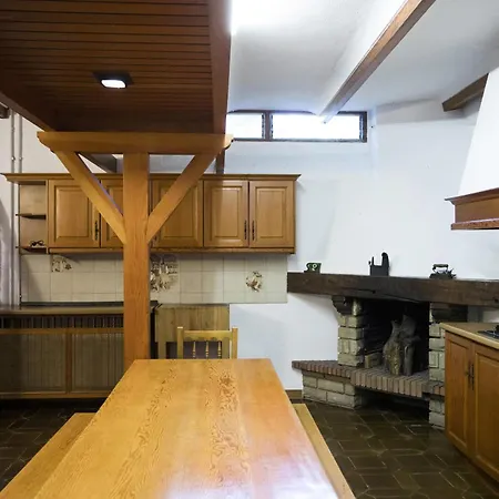 בית נופש Loraitz By Smiling הונדאריבה